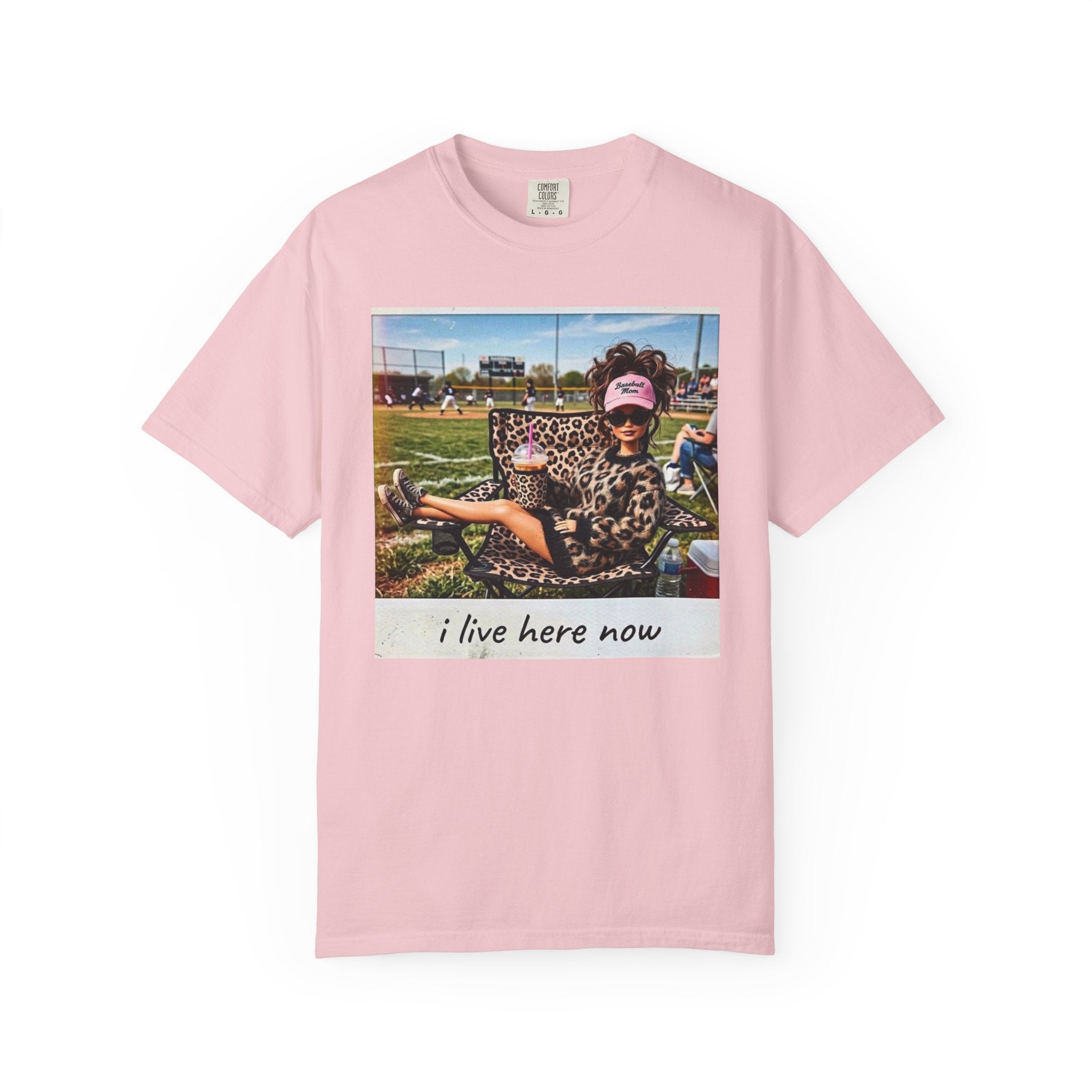 Polaroid Photo T‑Shirt — "I Live Here Now" Retro Graphic Tee