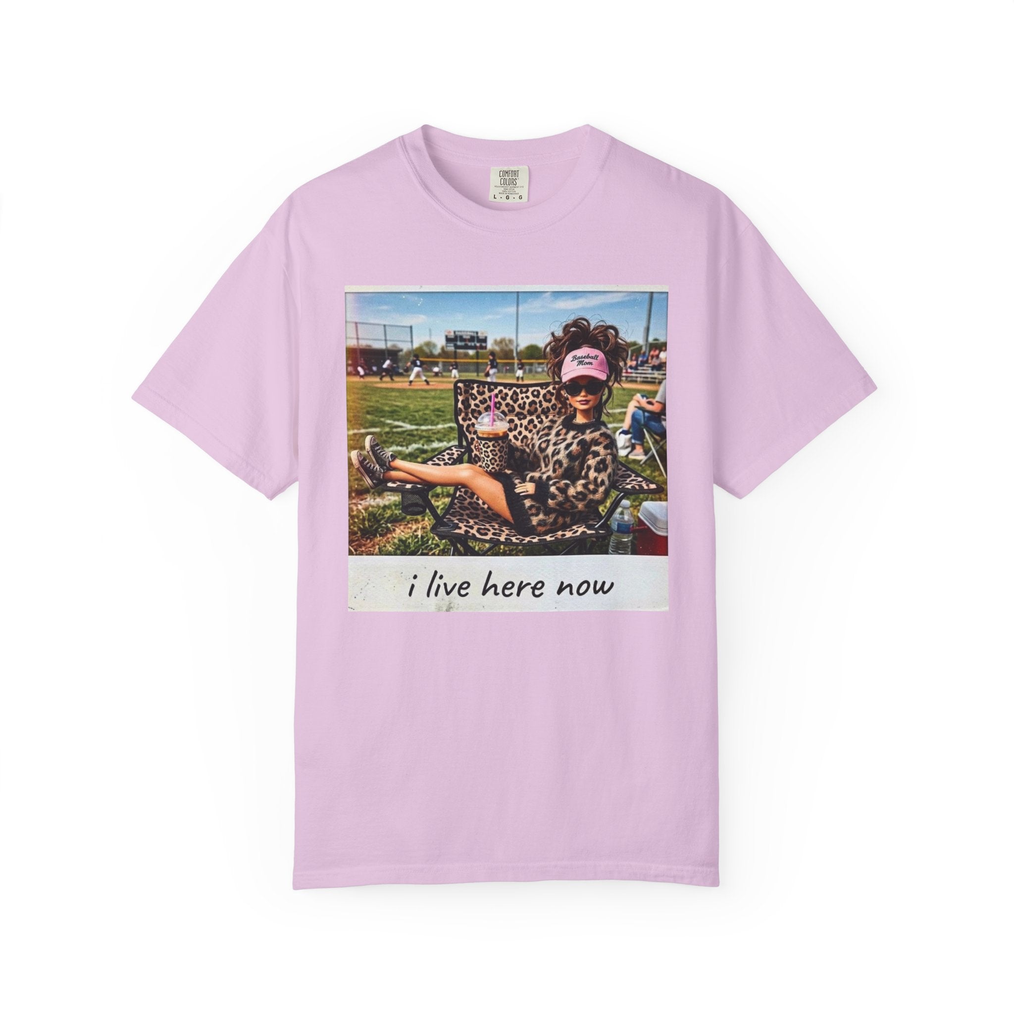 Polaroid Photo T‑Shirt — "I Live Here Now" Retro Graphic Tee