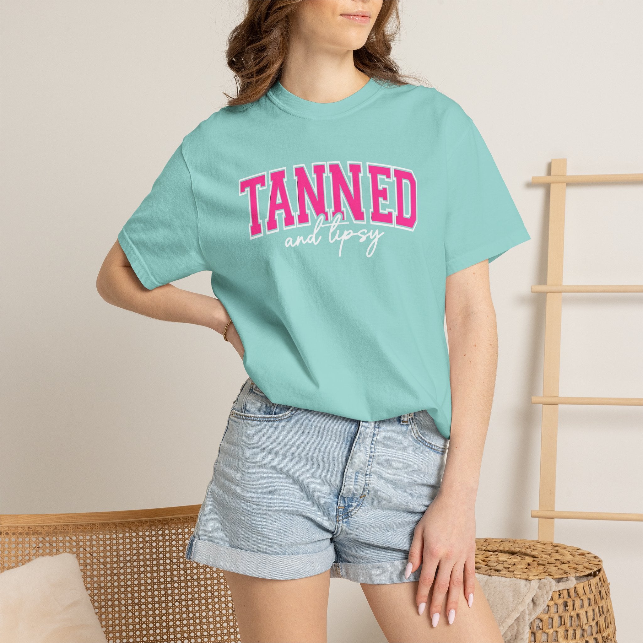 T-Shirt — "TANNED" Pink Arch Graphic Tee