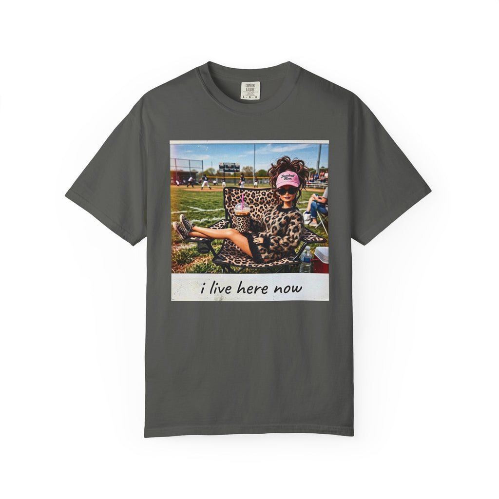 Polaroid Photo T‑Shirt — "I Live Here Now" Retro Graphic Tee