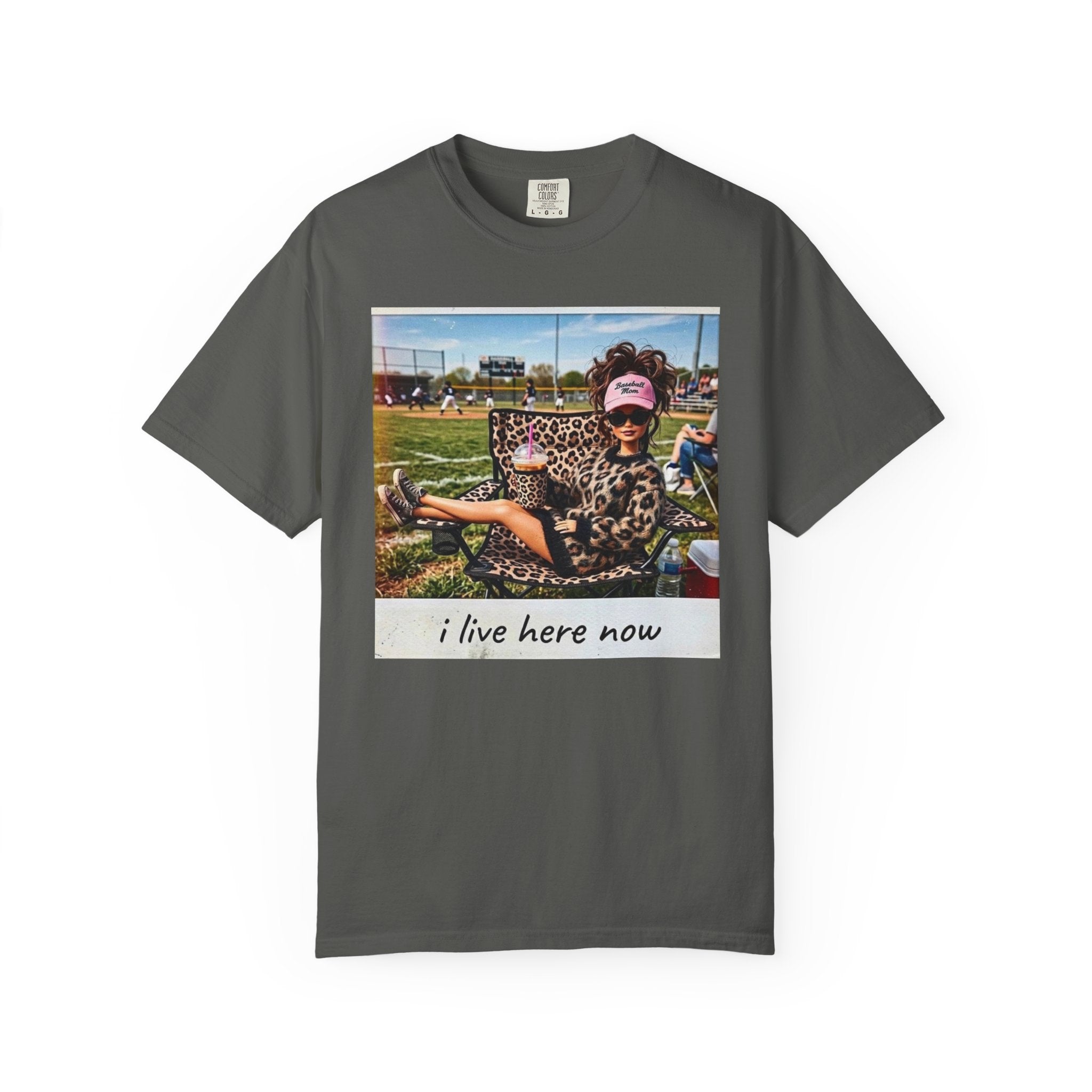 Polaroid Photo T‑Shirt — "I Live Here Now" Retro Graphic Tee