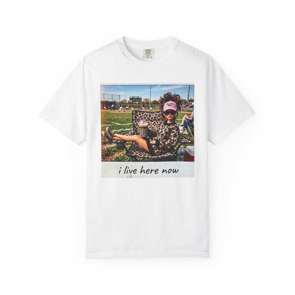 Polaroid Photo T‑Shirt — "I Live Here Now" Retro Graphic Tee